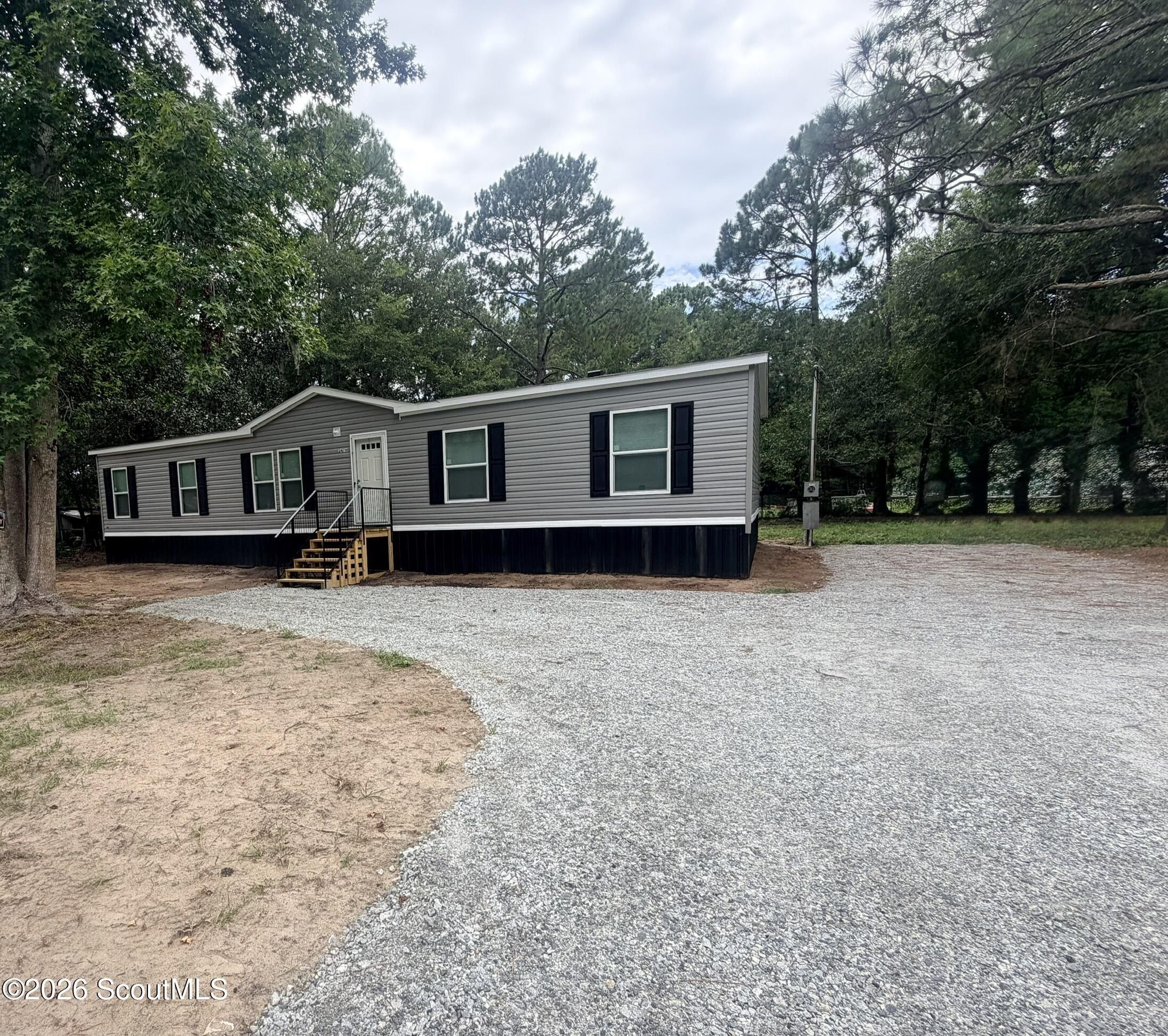2479 Black Rd Ext. Darien, GA 31305