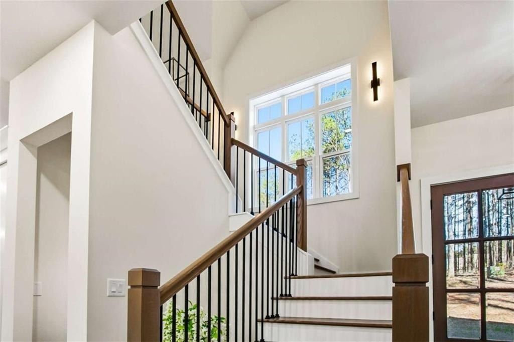 5567 Tyree Road. Winston, GA 30187