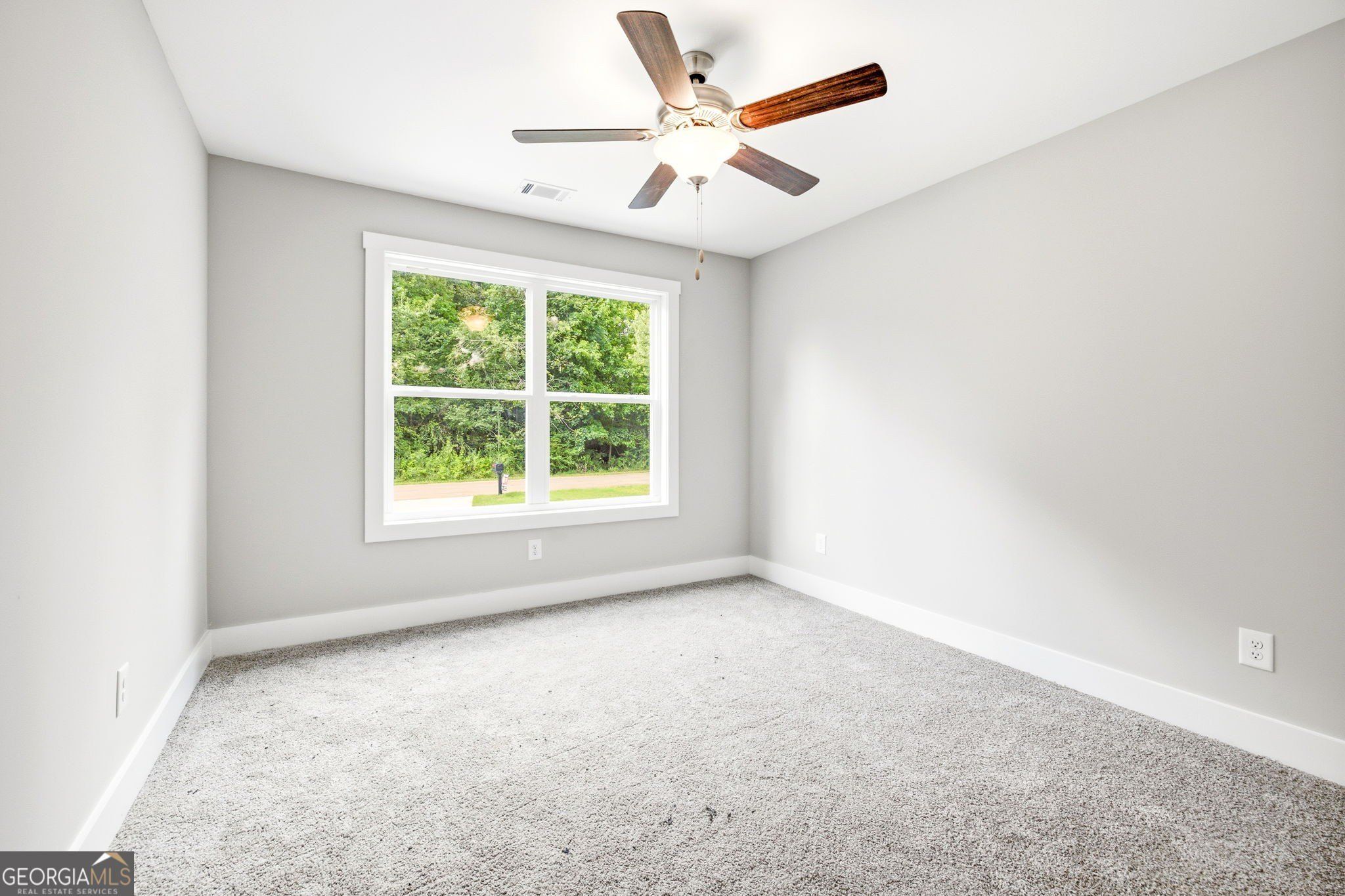 318 Stonington Drive. Mount Airy, GA 30563