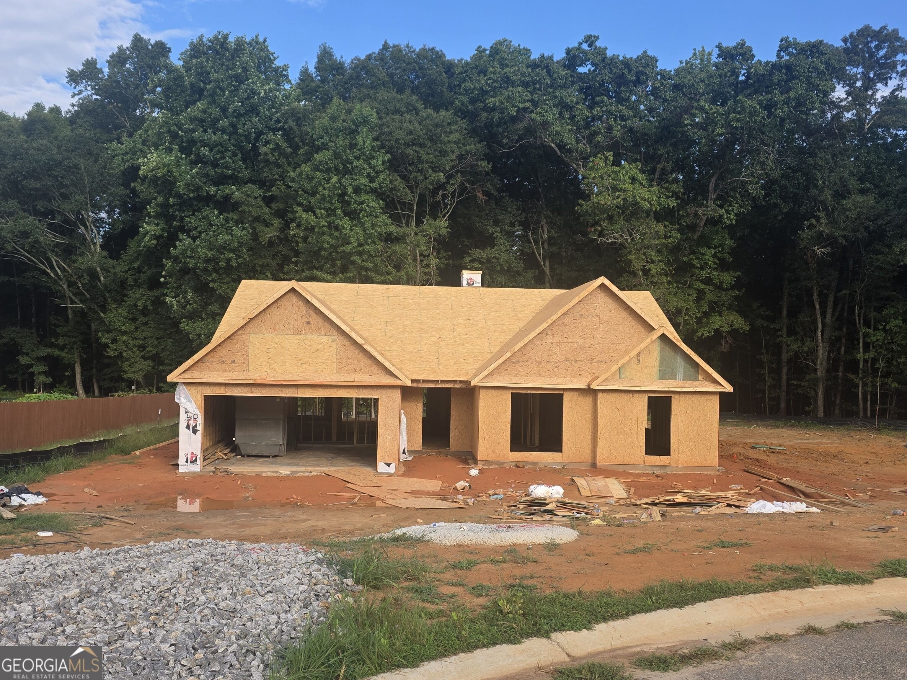 252 Windrow Trail. Statham, GA 30666