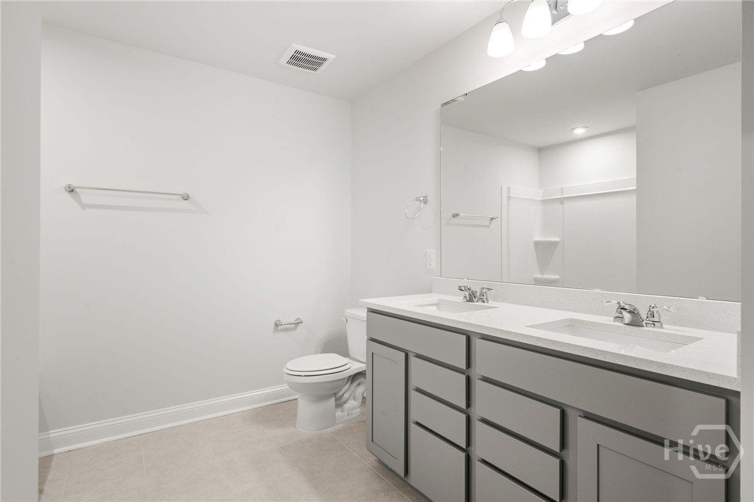 238 Chatham Lane. Richmond Hill, GA 31324