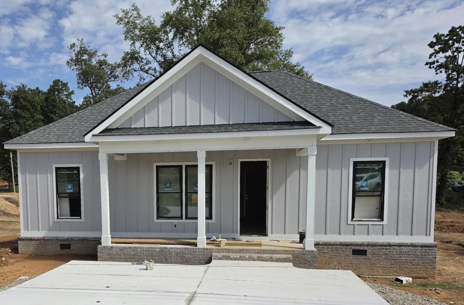 288 Thomas Road. Fort Oglethorpe, GA 30742