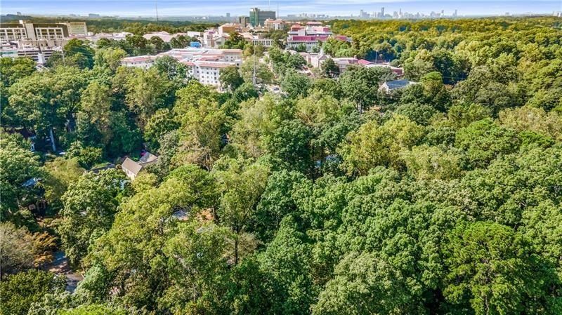 519 Durand Drive Ne. Atlanta, GA 30307