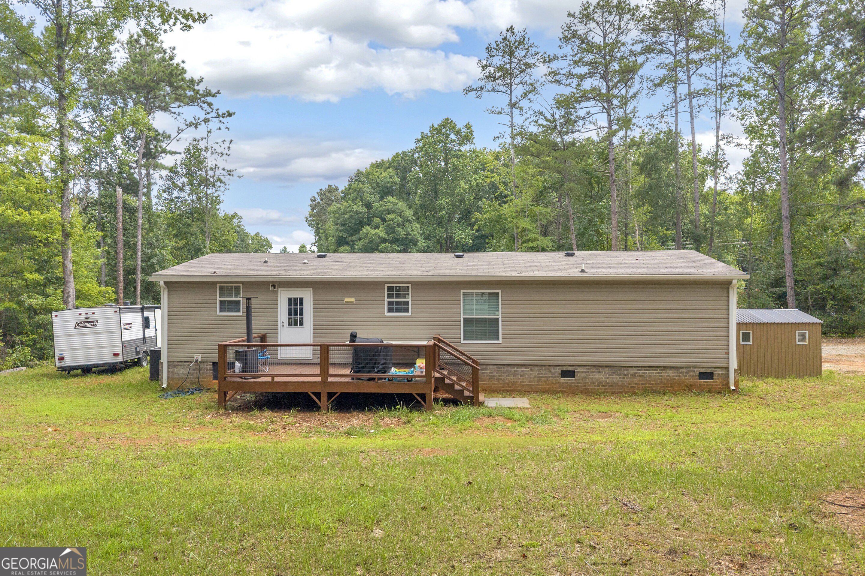 818 N Holcomb Drive. Martin, GA 30557