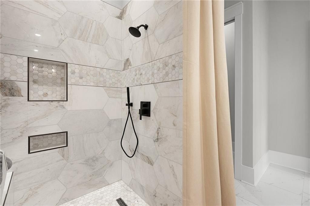 54 Villa Vista. Marble Hill, GA 30148