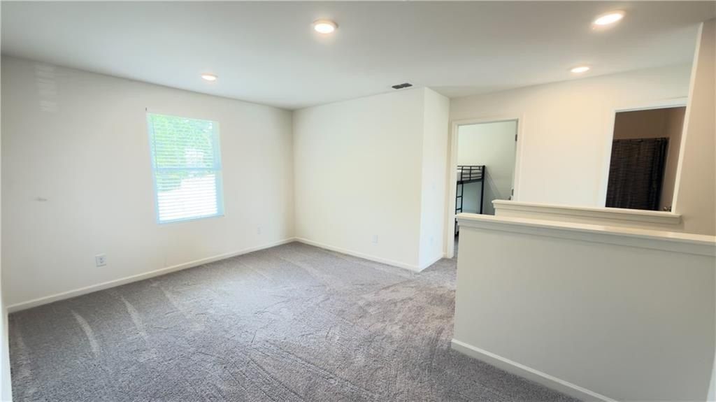 Kinsale Drive. Macon, GA 31216