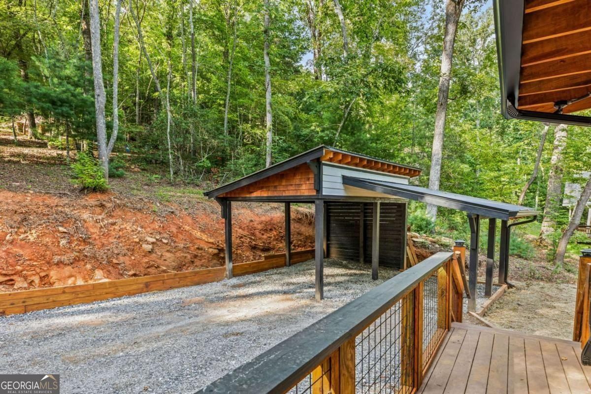208 Autumn Lane. Blairsville, GA 30512