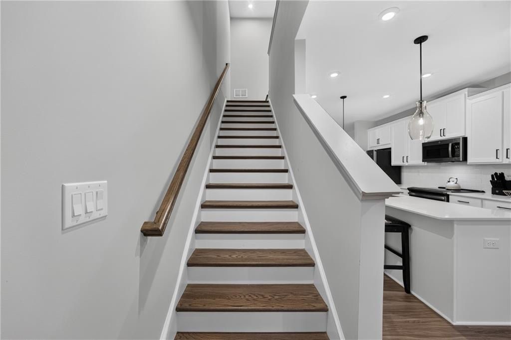 2656 Brookview Lane. Atlanta, GA 30318