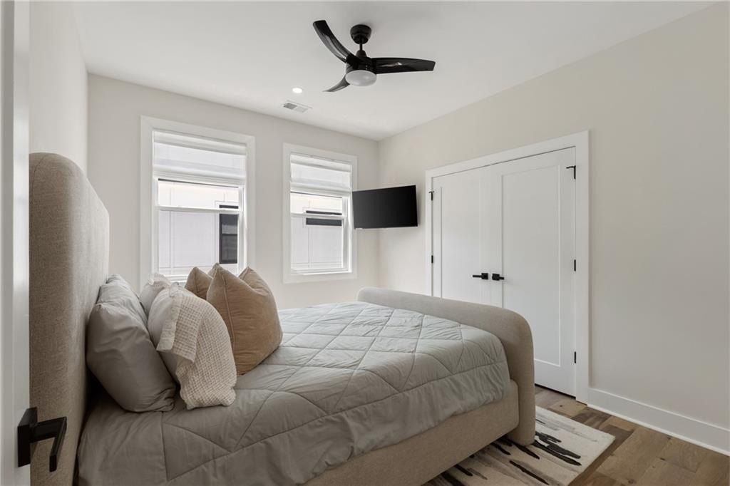 2014 Cambridge Avenue. College Park, GA 30337