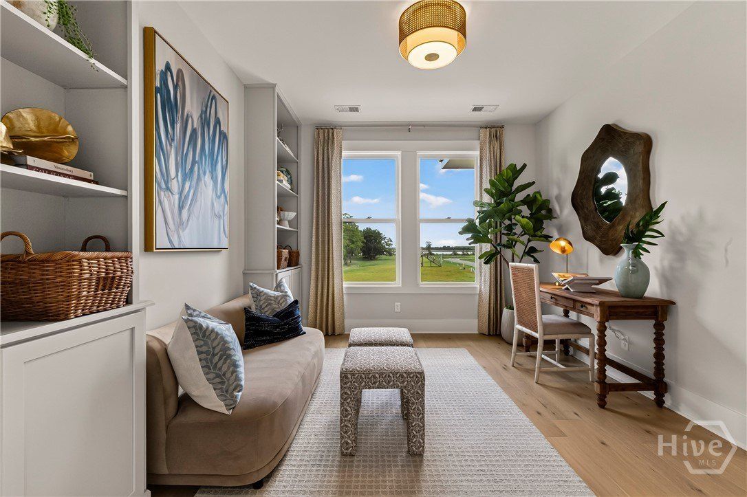 104 Reserve Circle. Savannah, GA 31401
