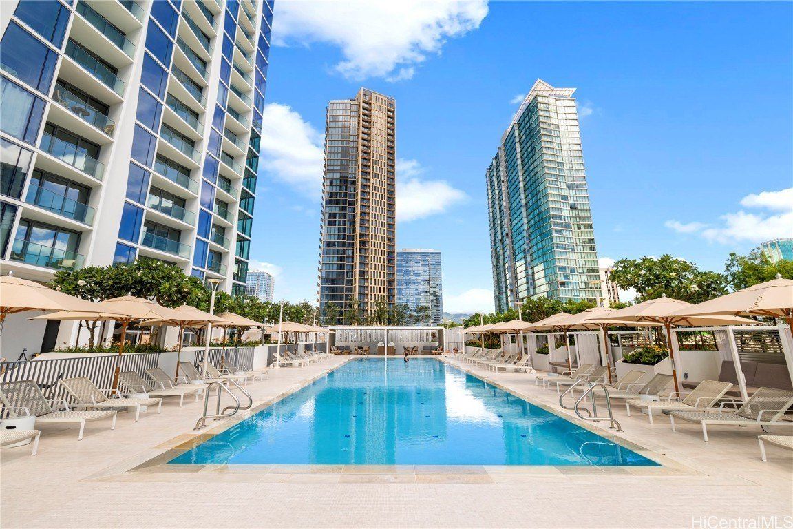 1000 Auahi Street Unit 633. Honolulu, HI 96814