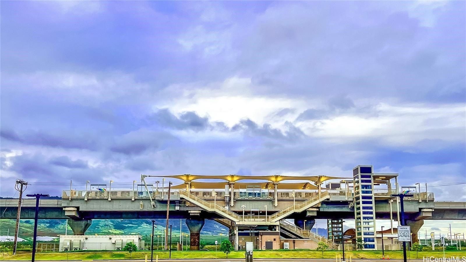 911170 Hoonaauao Street Unit 705. Kapolei, HI 96707