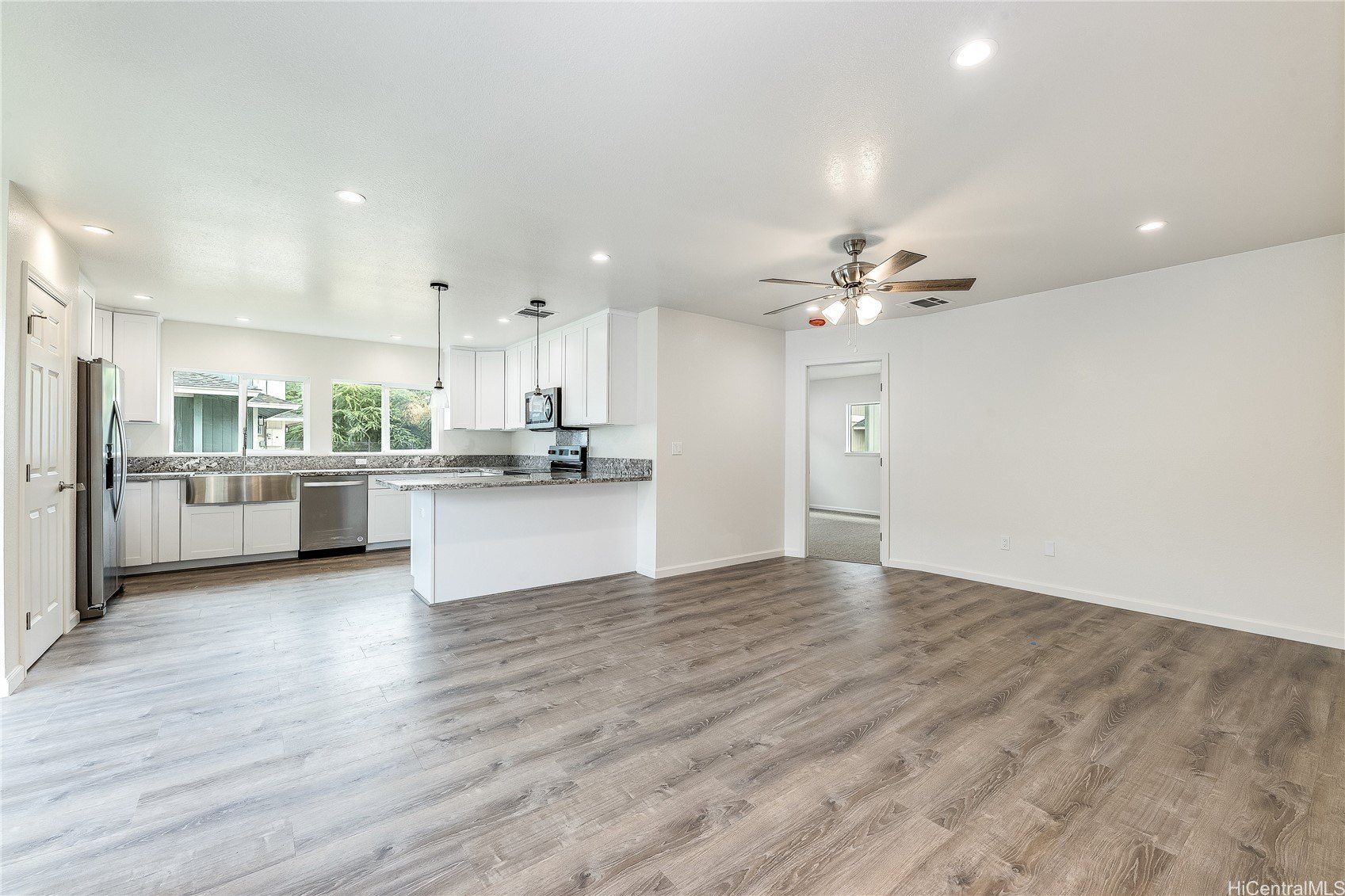 87188 Kulaaupuni Street Unit A. Waianae, HI 96792