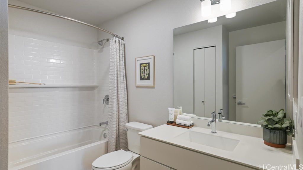 914099 Hikuono Street. Kapolei, HI 96707