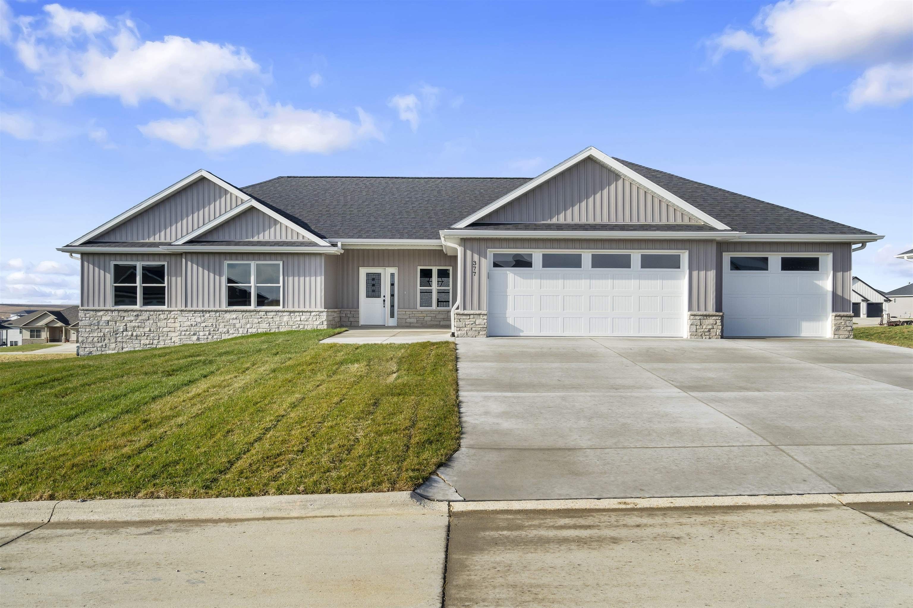 31532 Bellevue. Bellevue, IA 52031