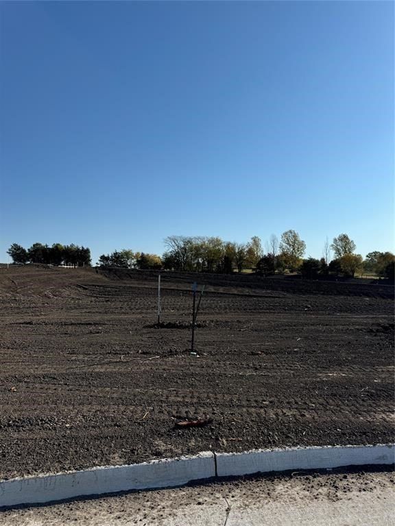 426 Stillwater Court. West Des Moines, IA 50265