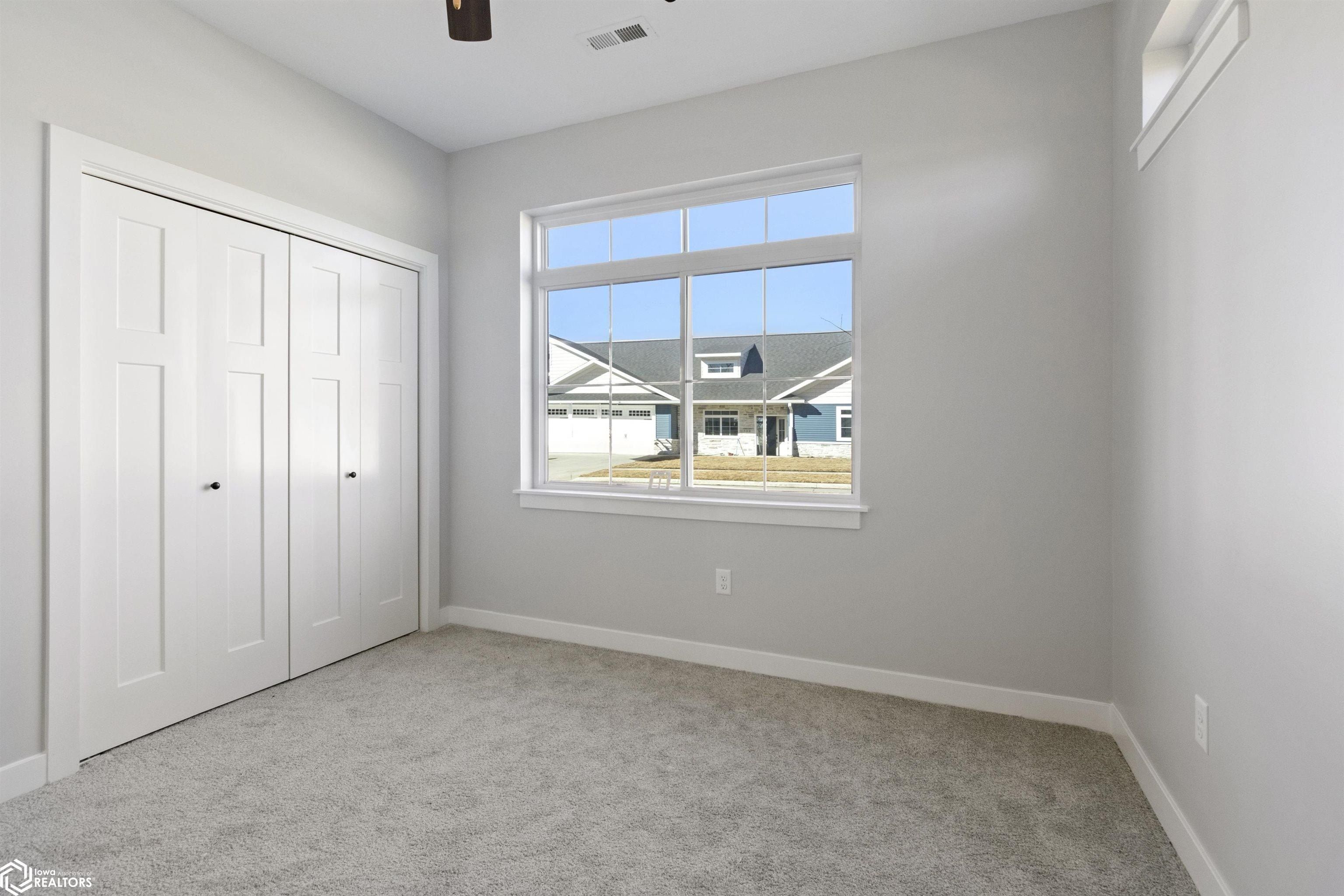 317 27Th Pl S. Clear Lake, IA 50428