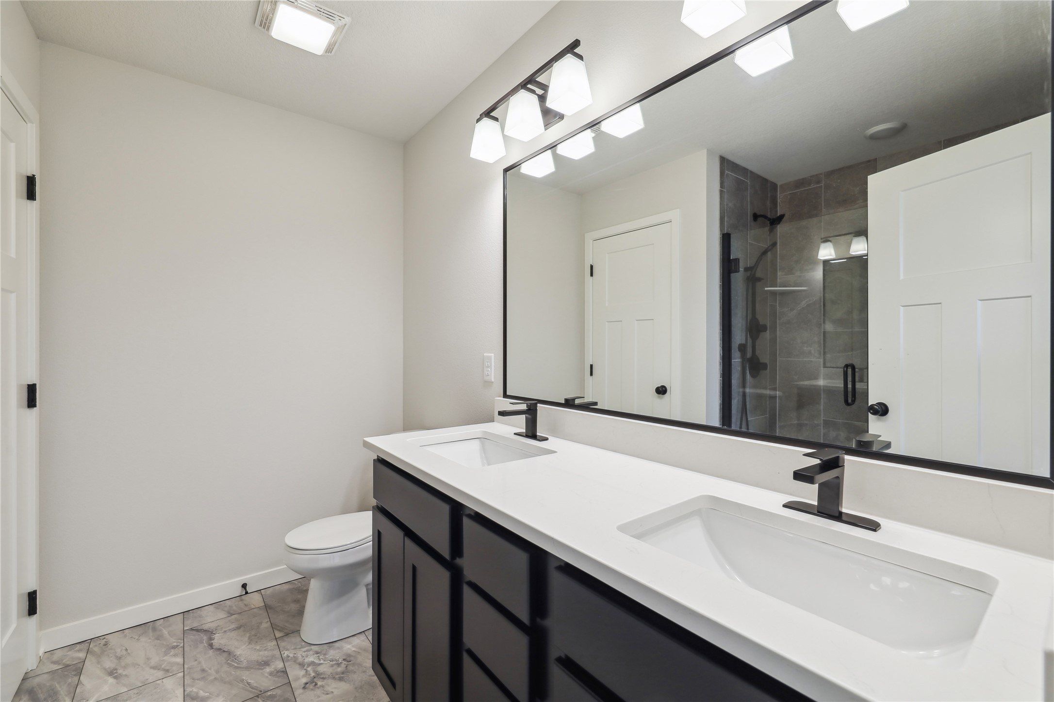 632 34Th Street Se. Altoona, IA 50009