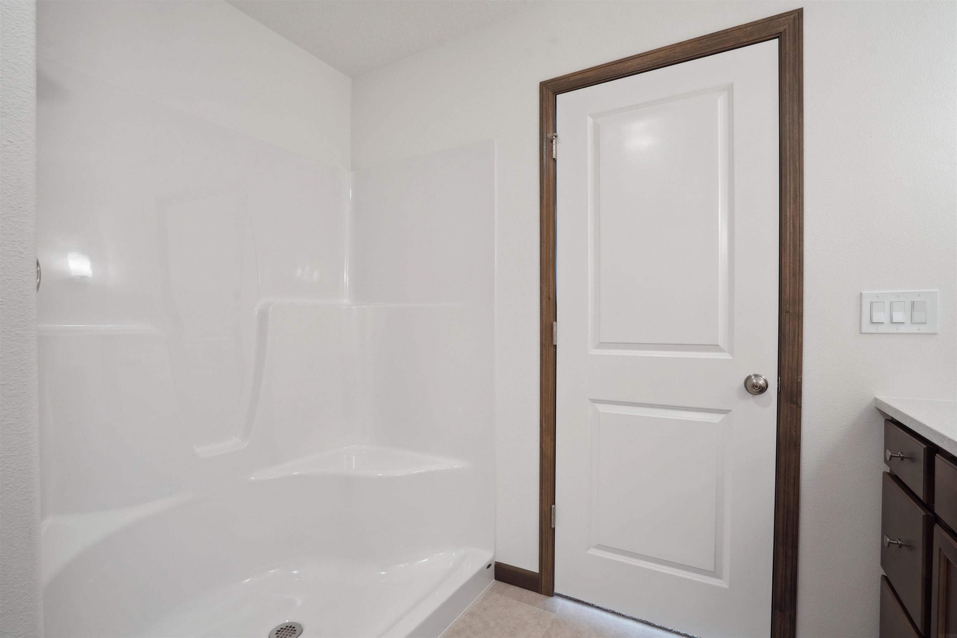 4528 Sonoma Drive. Cedar Falls, IA 50613