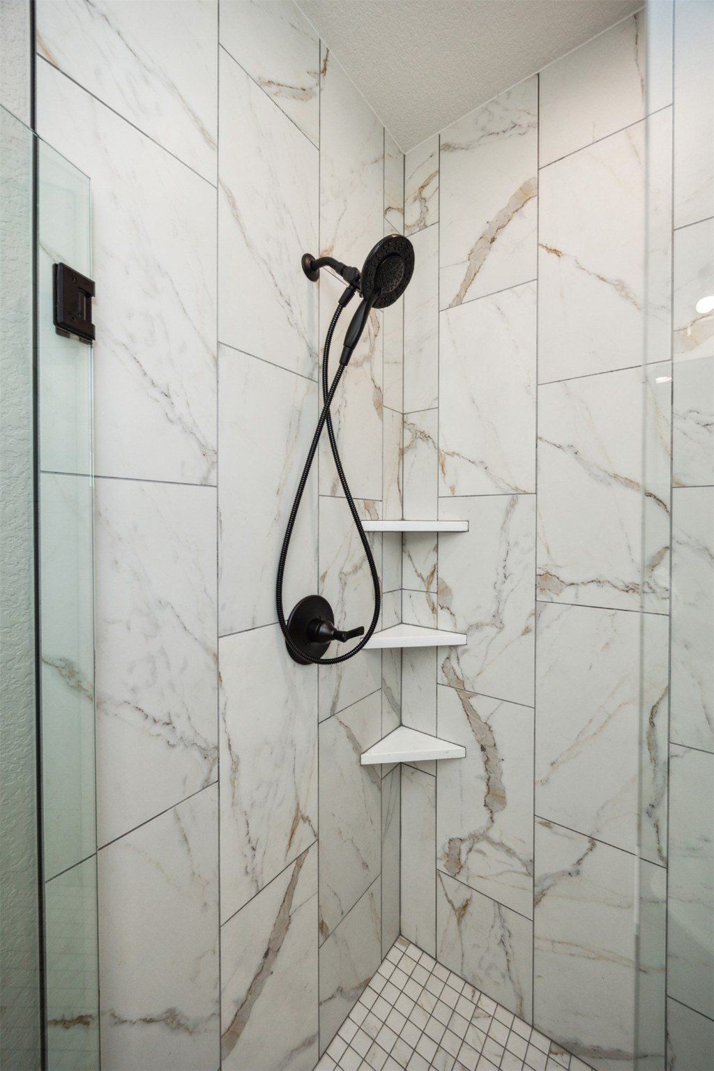 3523 Ne 12Th Street. Ankeny, IA 50021