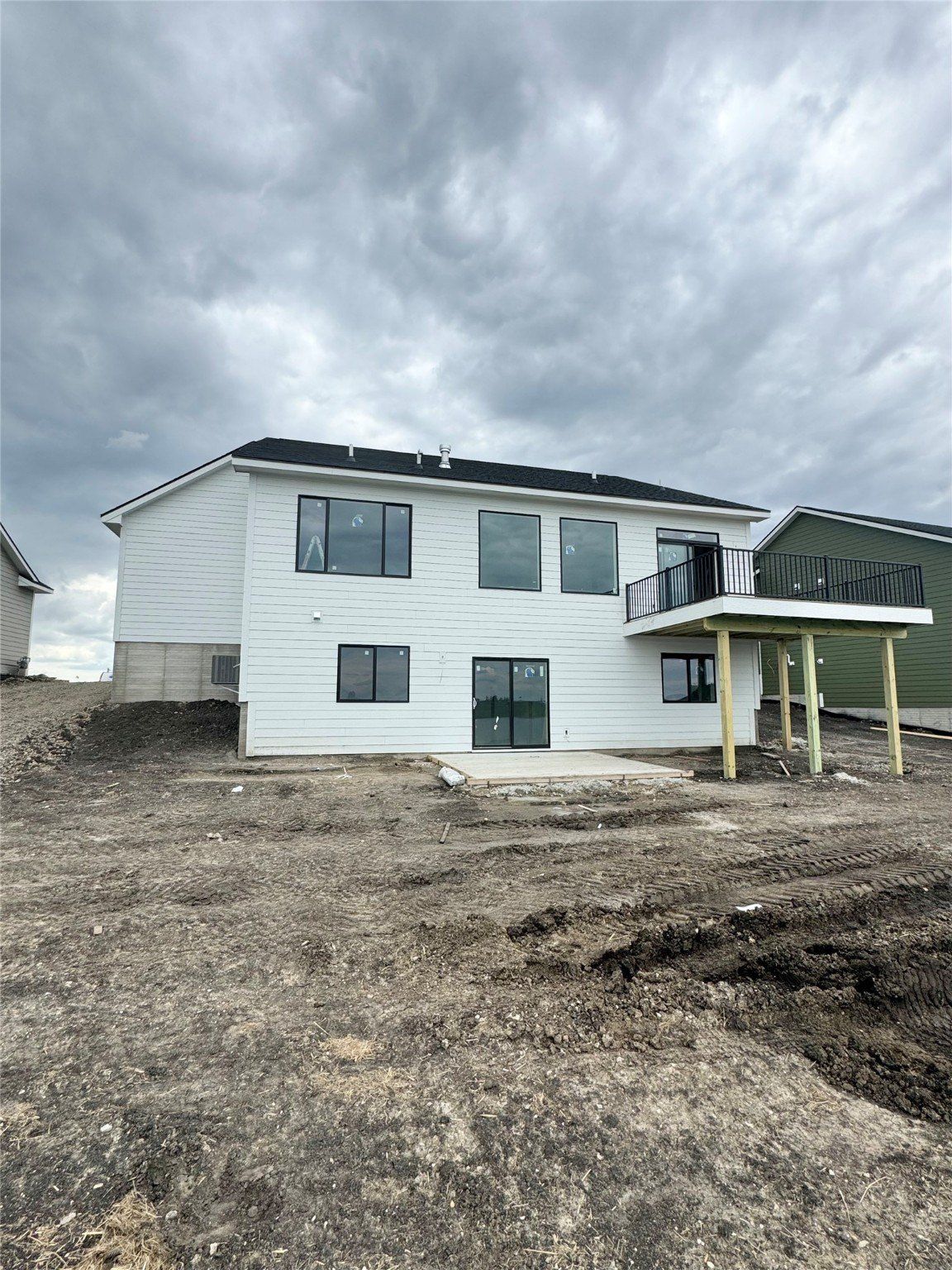 813 Sw Cattail Road. Grimes, IA 50111