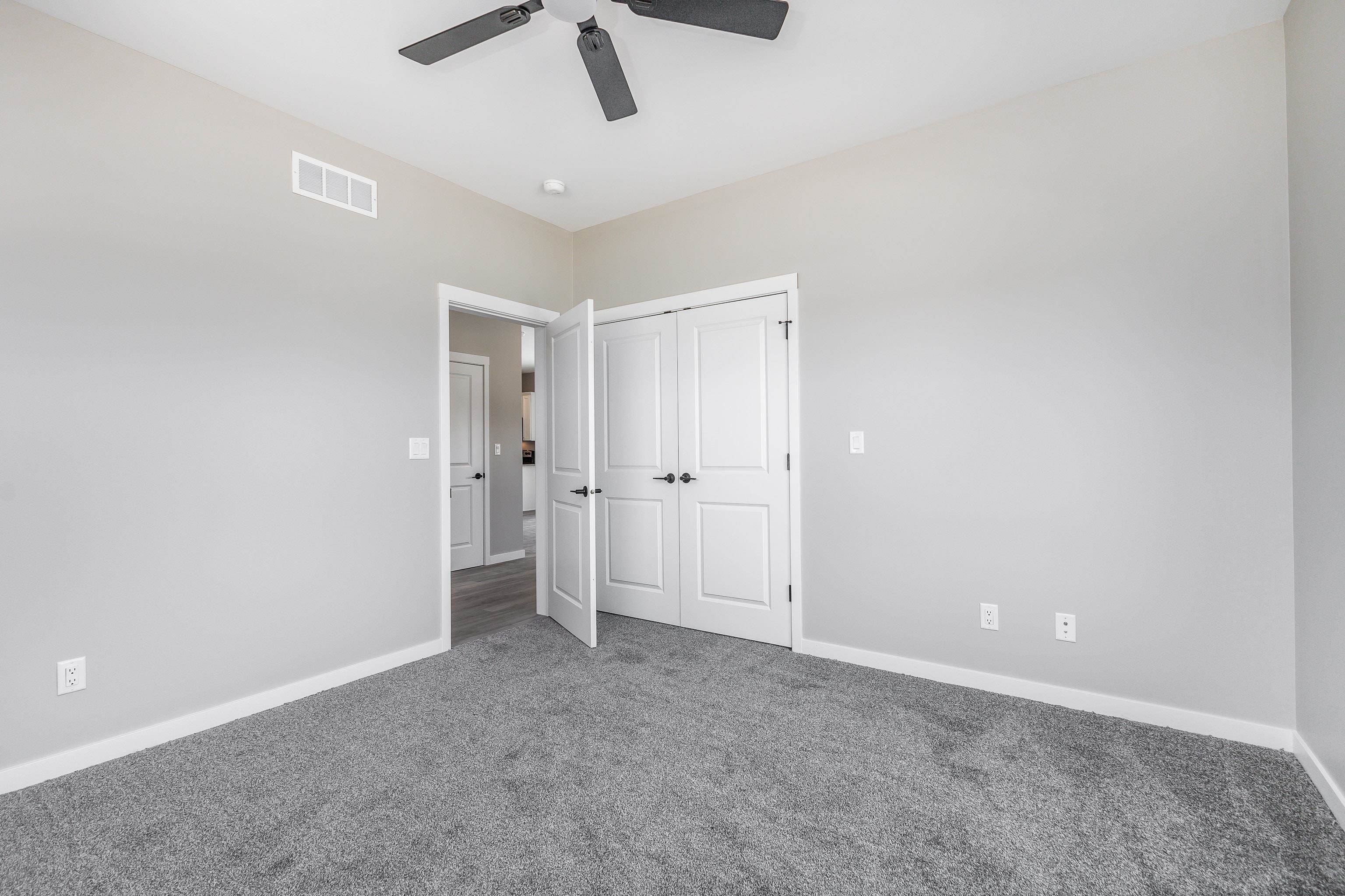 2328 Tiffany. Dubuque, IA 52001