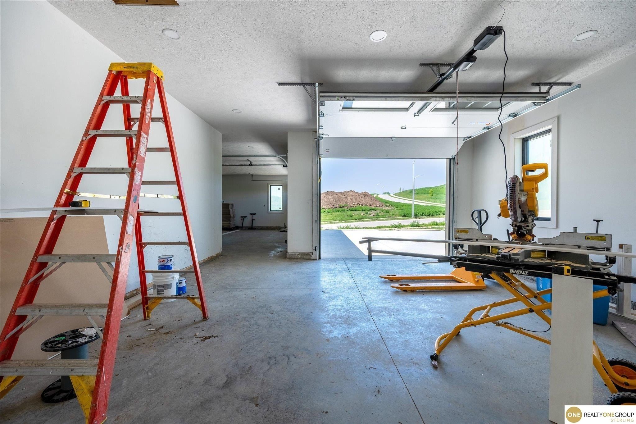 110 W 7Th Street. Woodbine, IA 51579