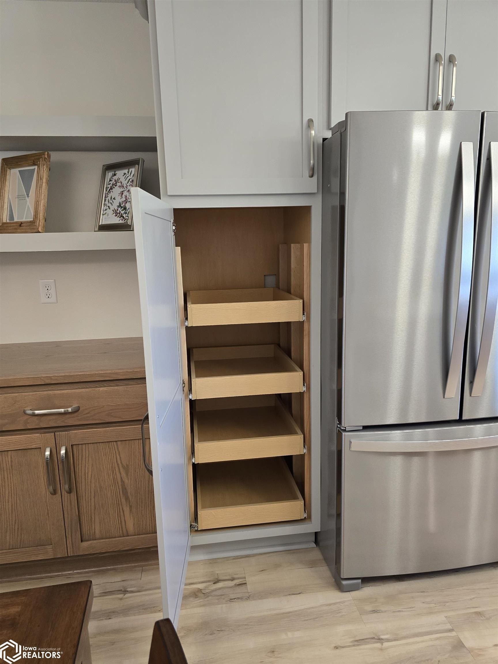 1770 Seymour. Garner, IA 50438