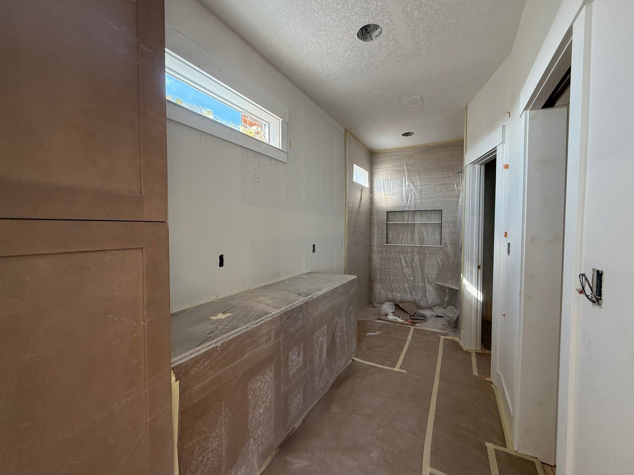 830 Nw Sandy Hollow Circle. Waukee, IA 50263