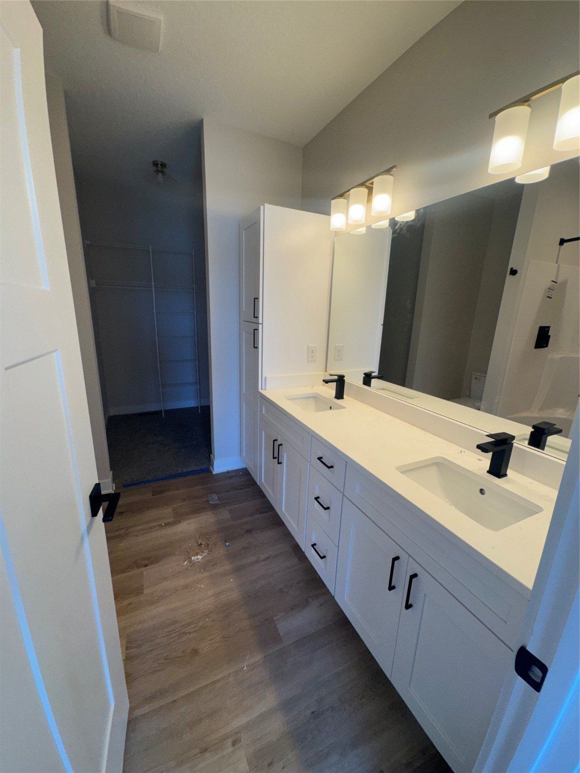 4521 Nw 17Th Street. Ankeny, IA 50023