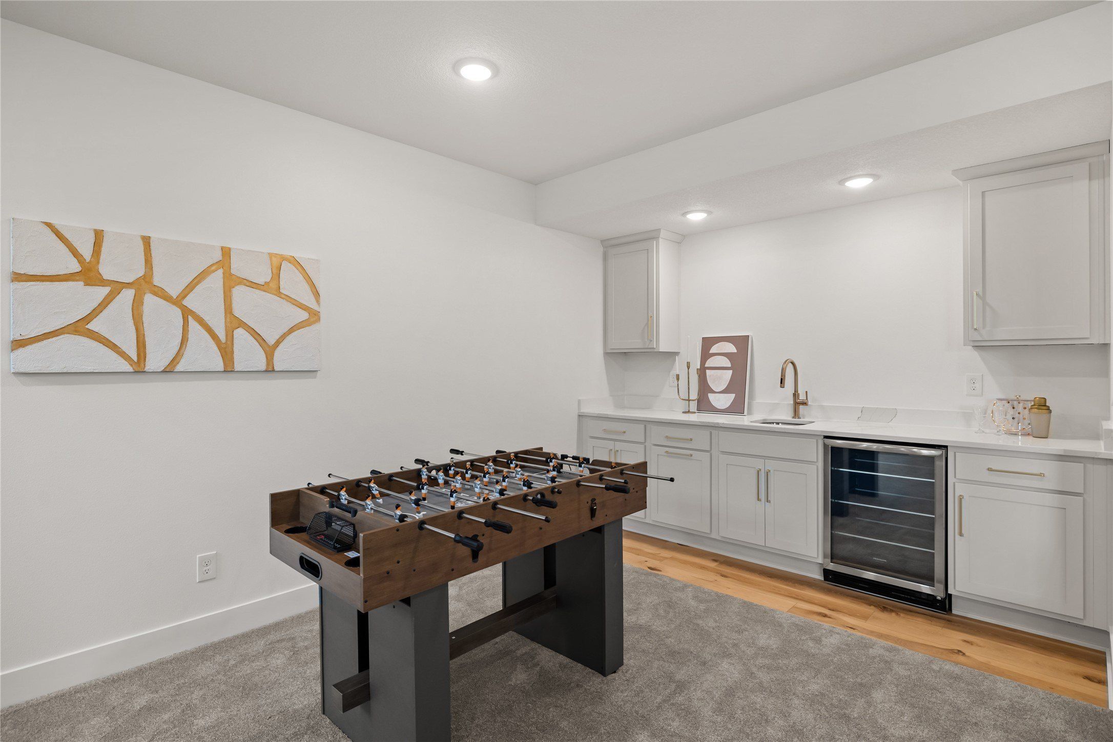 778 Ne 71St Street. Pleasant Hill, IA 50327