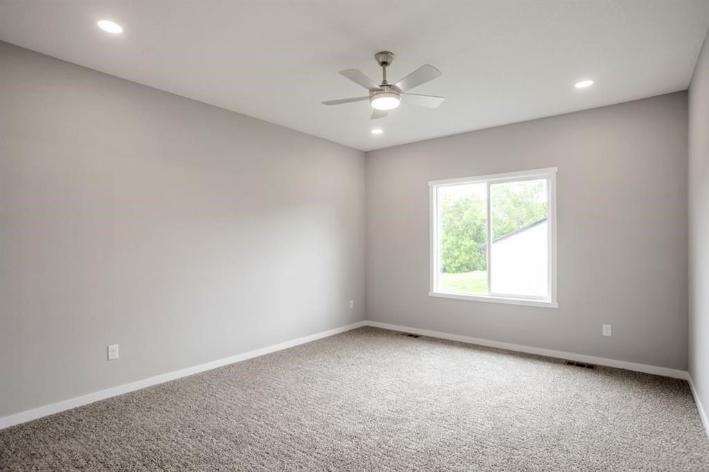 311 Varley Lane. Stuart, IA 50250