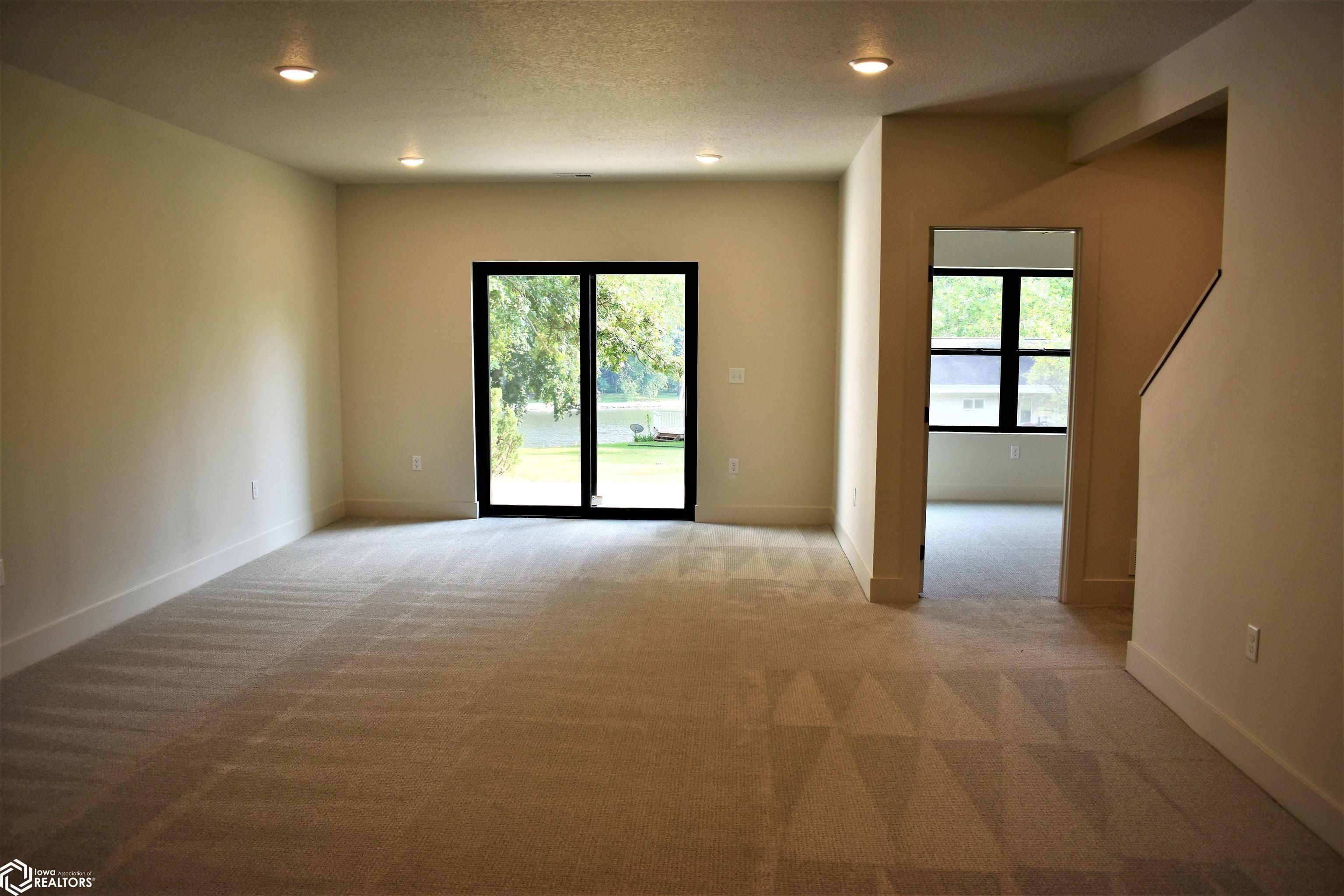 2360 River Road. Iowa Falls, IA 50126