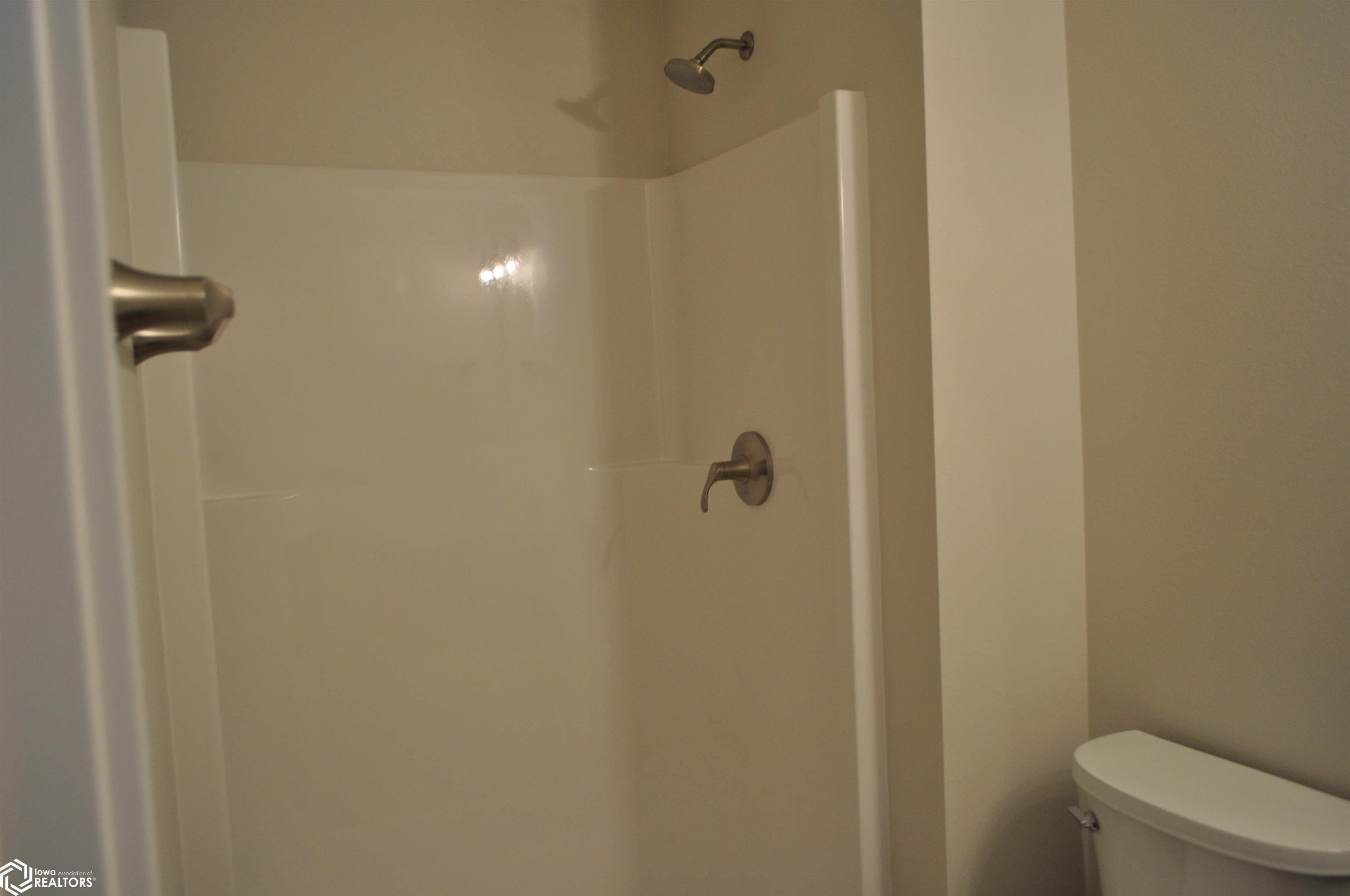 1007 Willow Drive. Manning, IA 51455