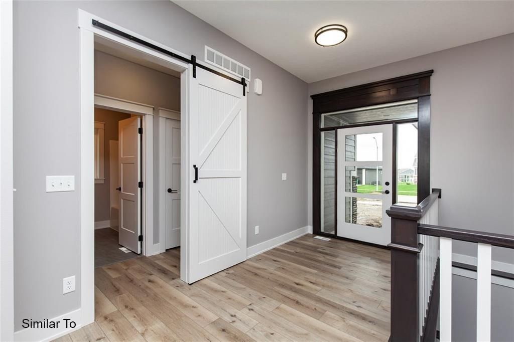 2257 Green Leaf Circle. Norwalk, IA 50211