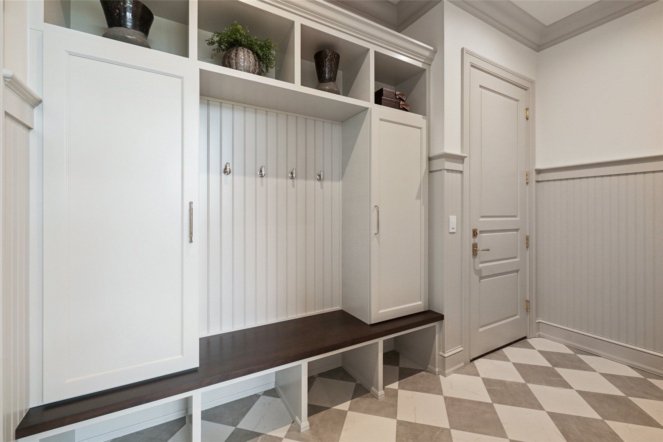 11864 Meadow Springs Drive. Johnston, IA 50131