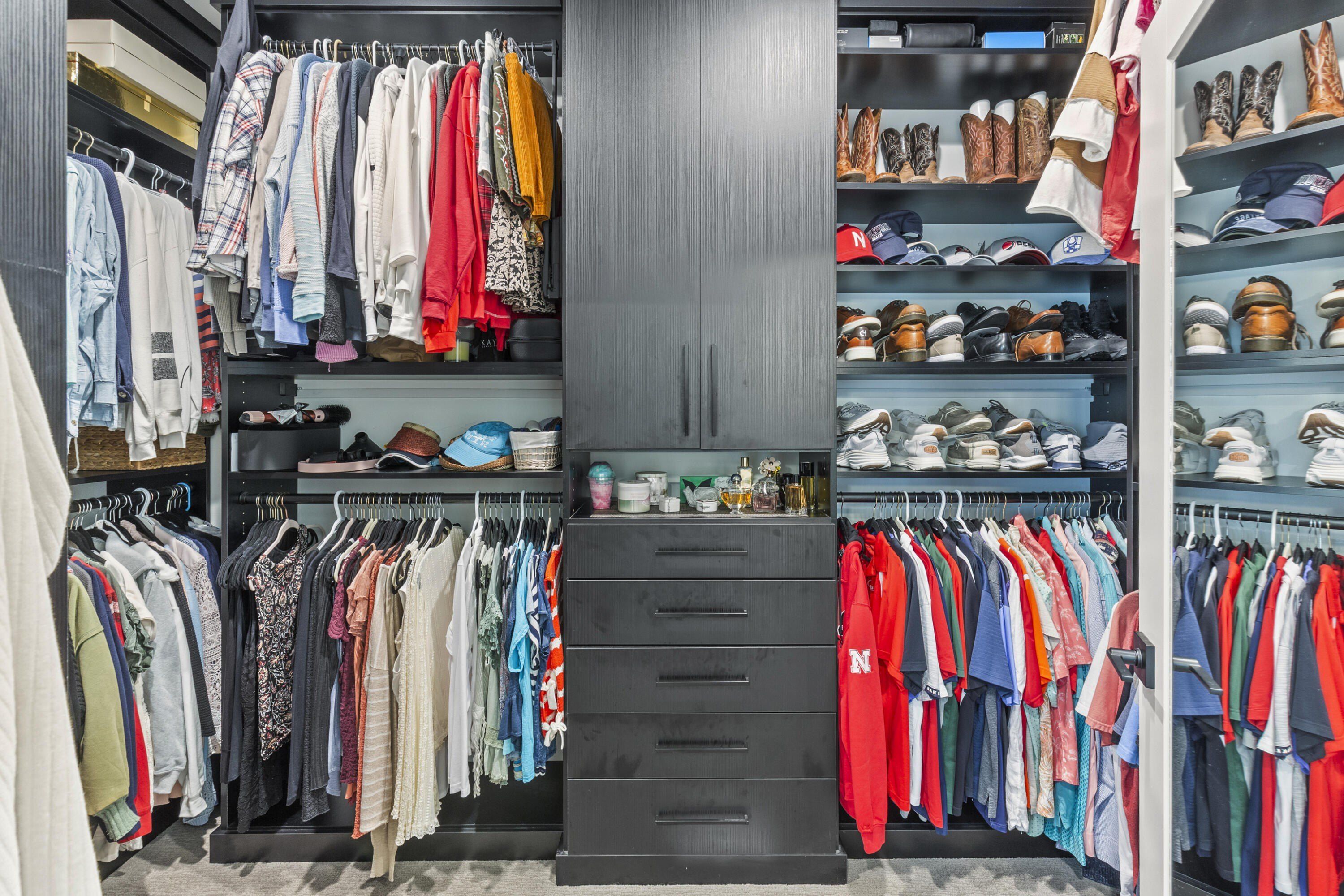 1835 Balsam Street. Council Bluffs, IA 51503