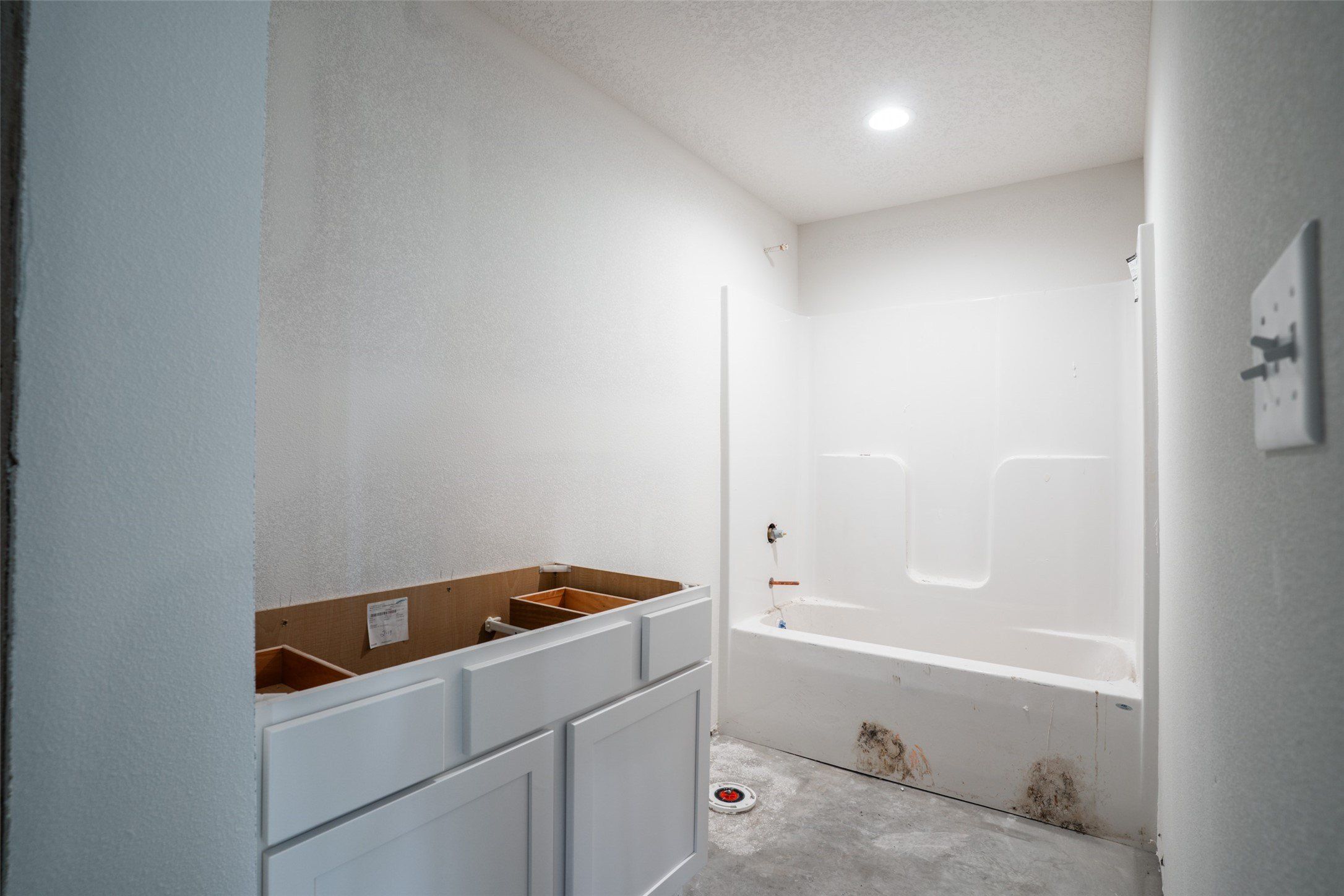 310 Ne Meadow Lane. Ankeny, IA 50021