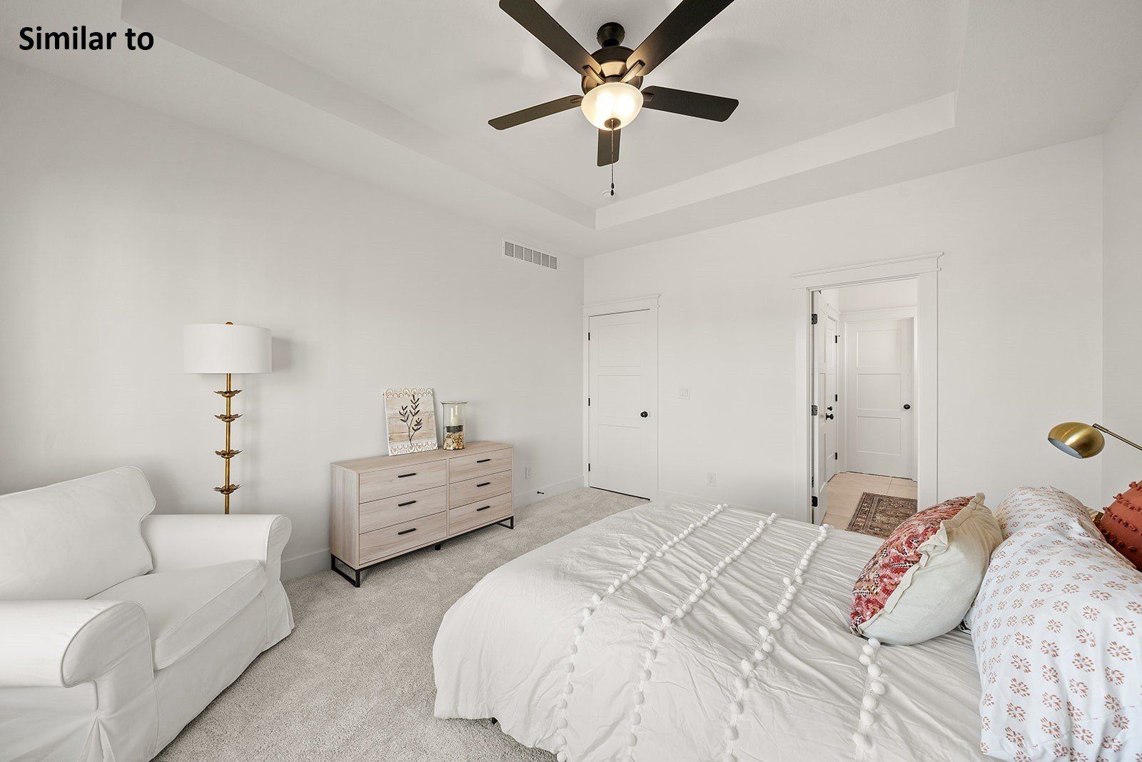 2234 Green Leaf Circle. Norwalk, IA 50211