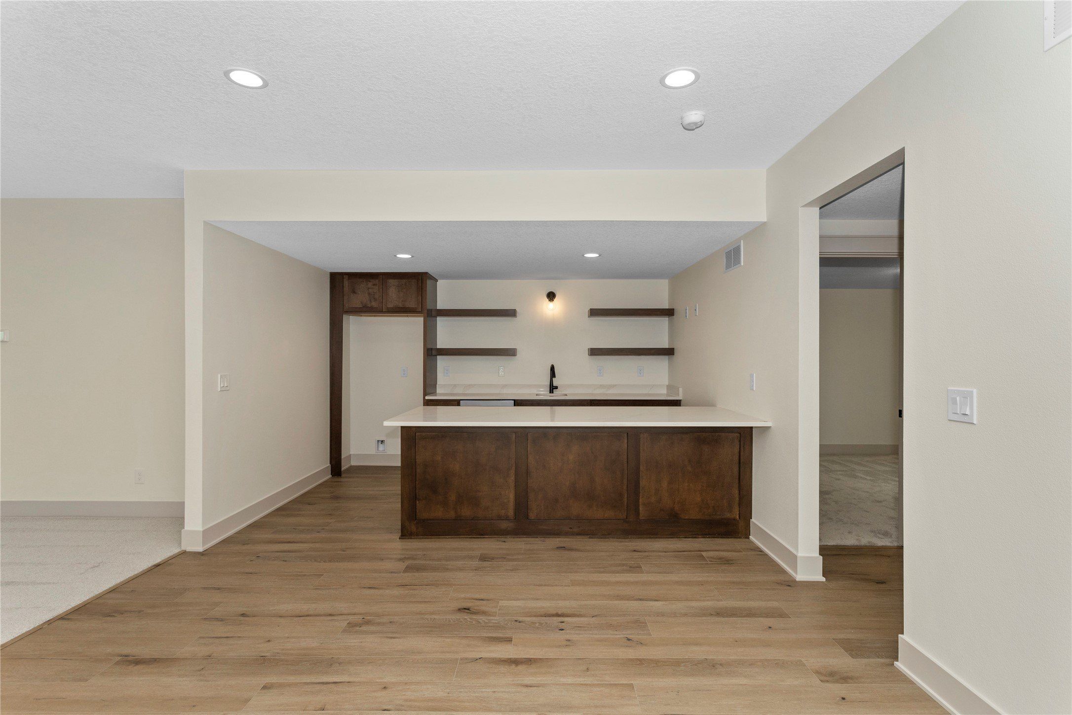 5027 Ne Seneca Drive. Ankeny, IA 50021