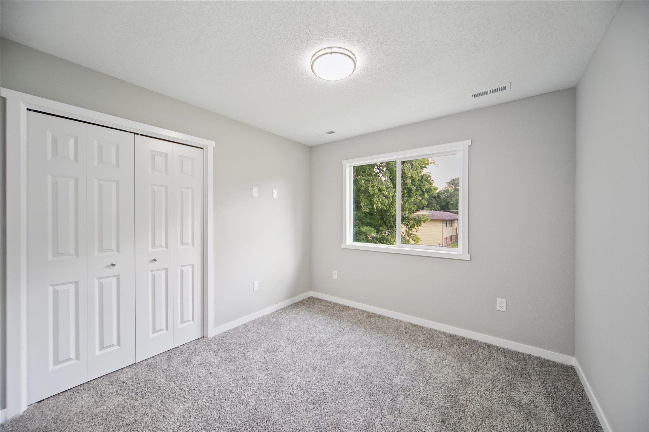 814 Wilson Avenue. Ames, IA 50010