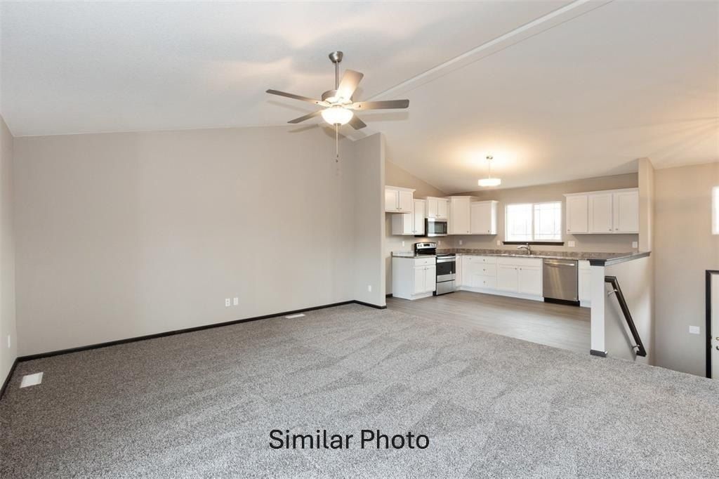 1818 Holly Meadow Avenue Sw. Cedar Rapids, IA 52404