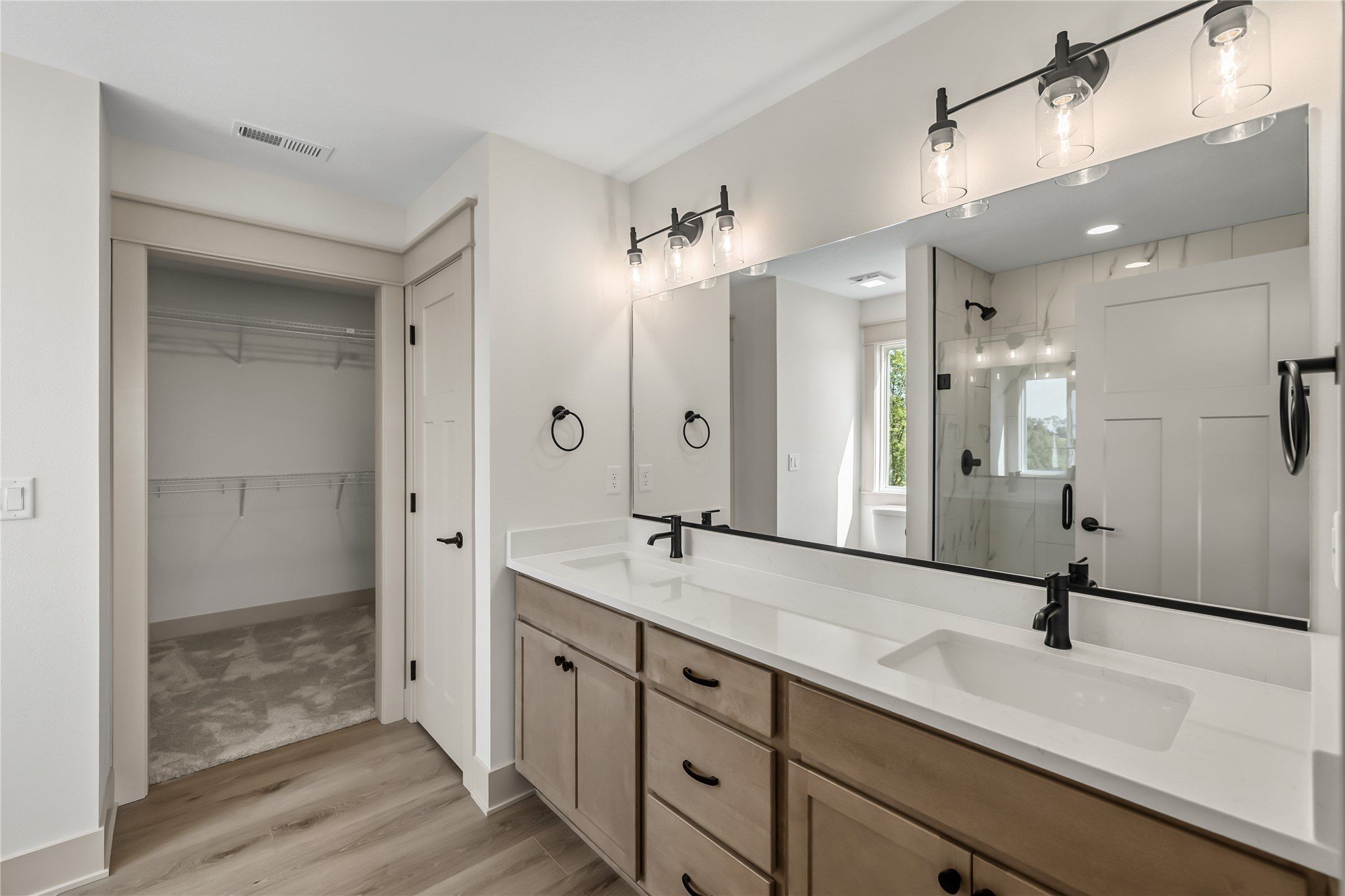 301 S Walnut Drive. Norwalk, IA 50211