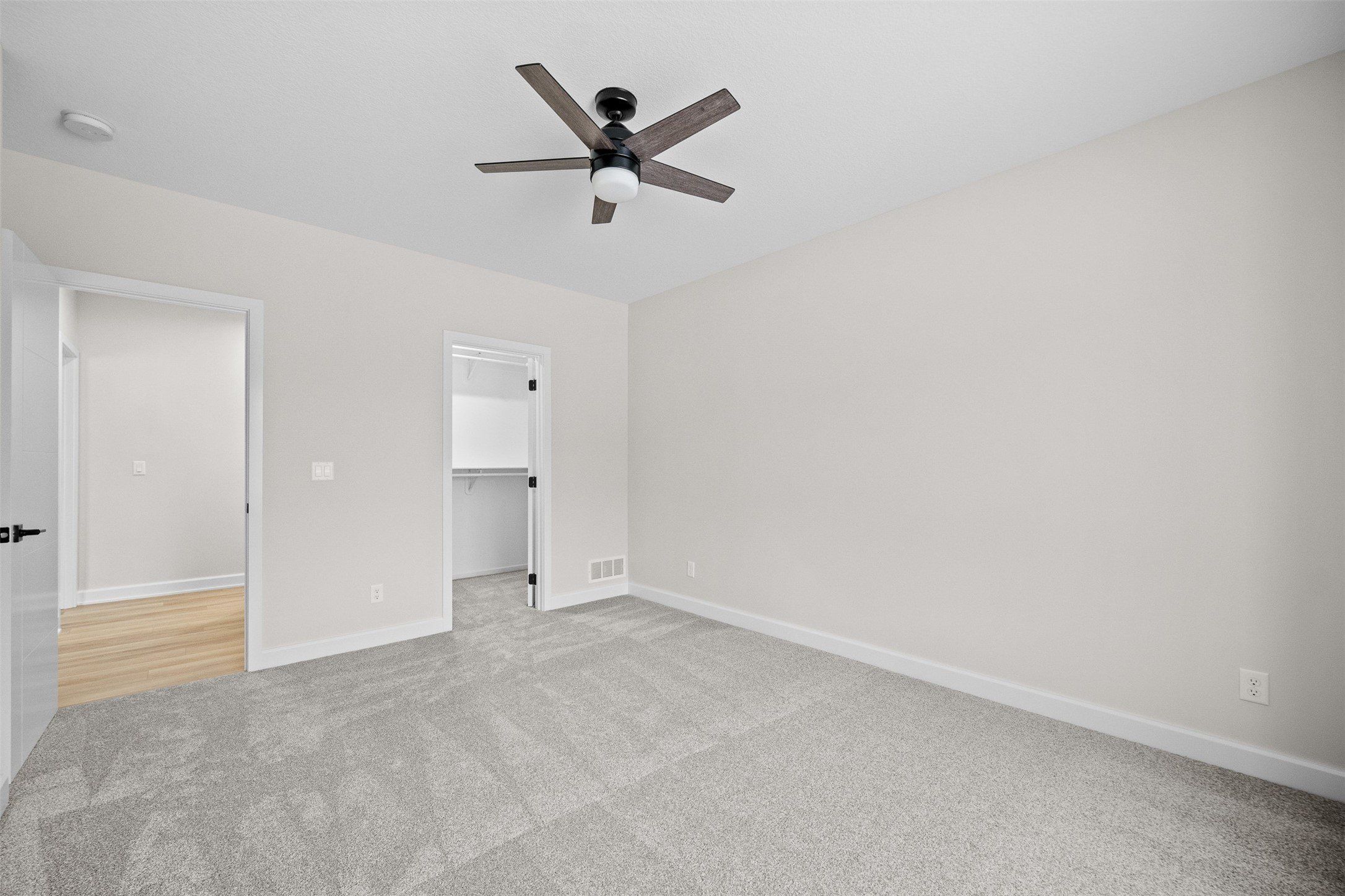 18007 Hammontree Circle. Clive, IA 50325