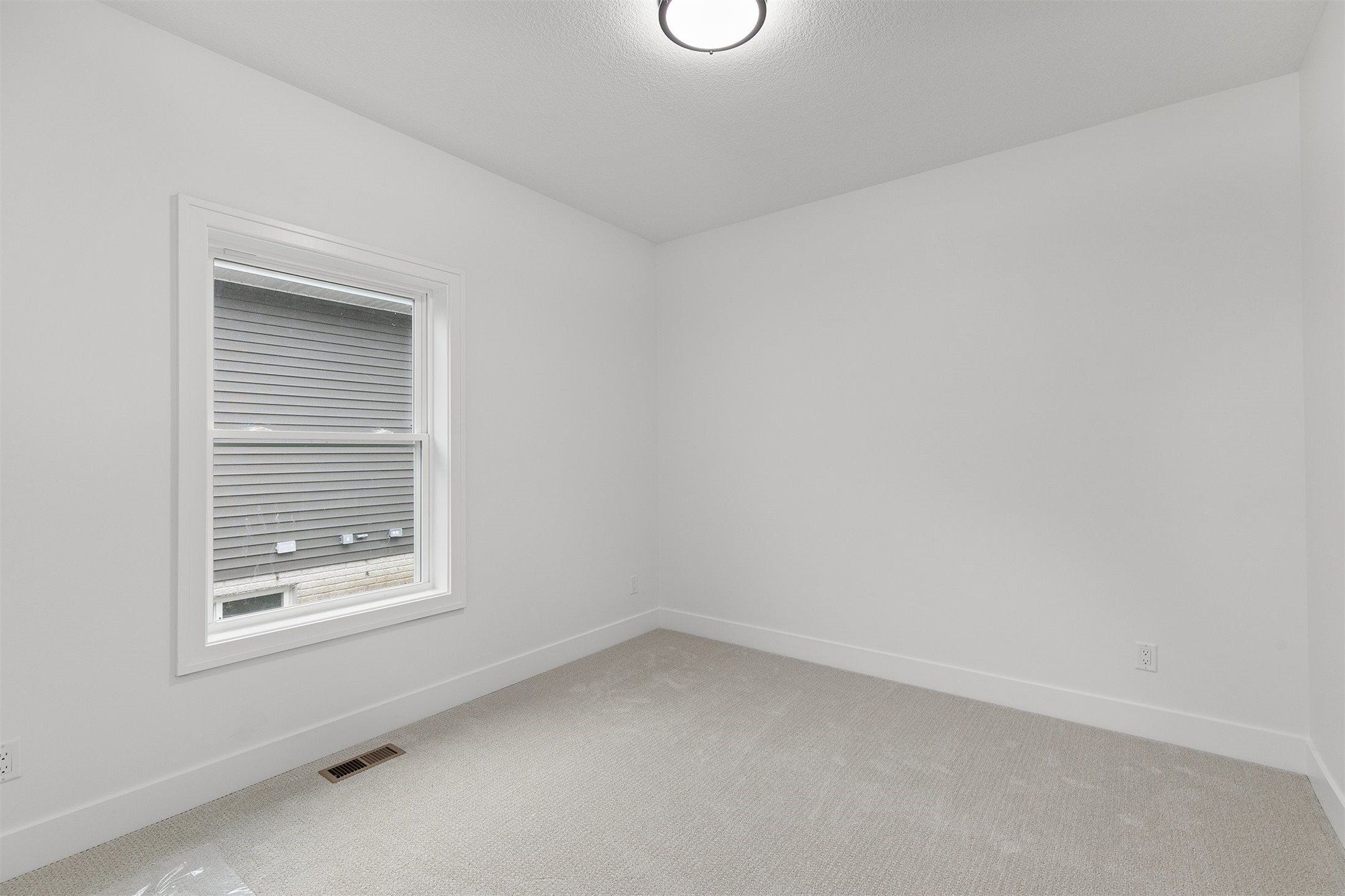 1103 18Th Street. Des Moines, IA 50314