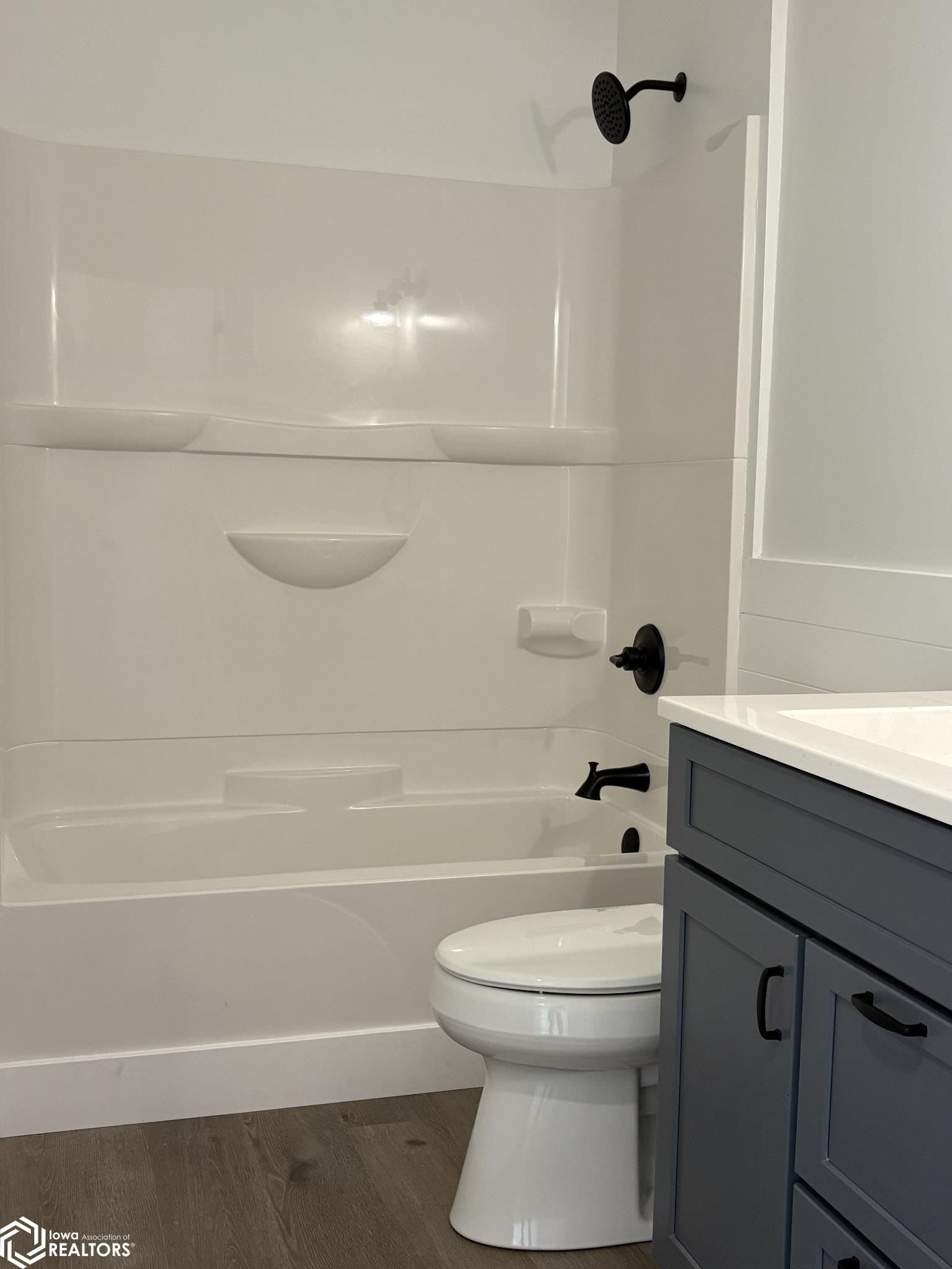 2907 N 4Th Street. Red Oak, IA 51566