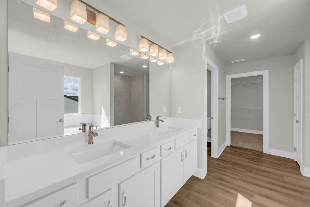 9628 Nw 82Nd Avenue. Johnston, IA 50131