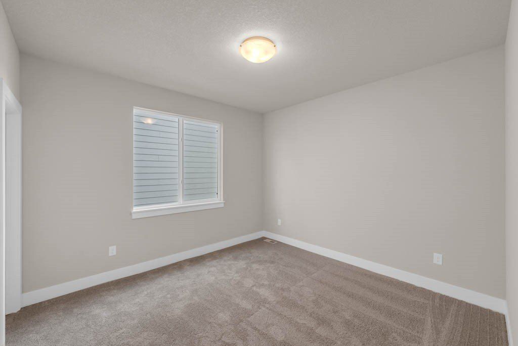 9636 Nw 82Nd Avenue. Johnston, IA 50131