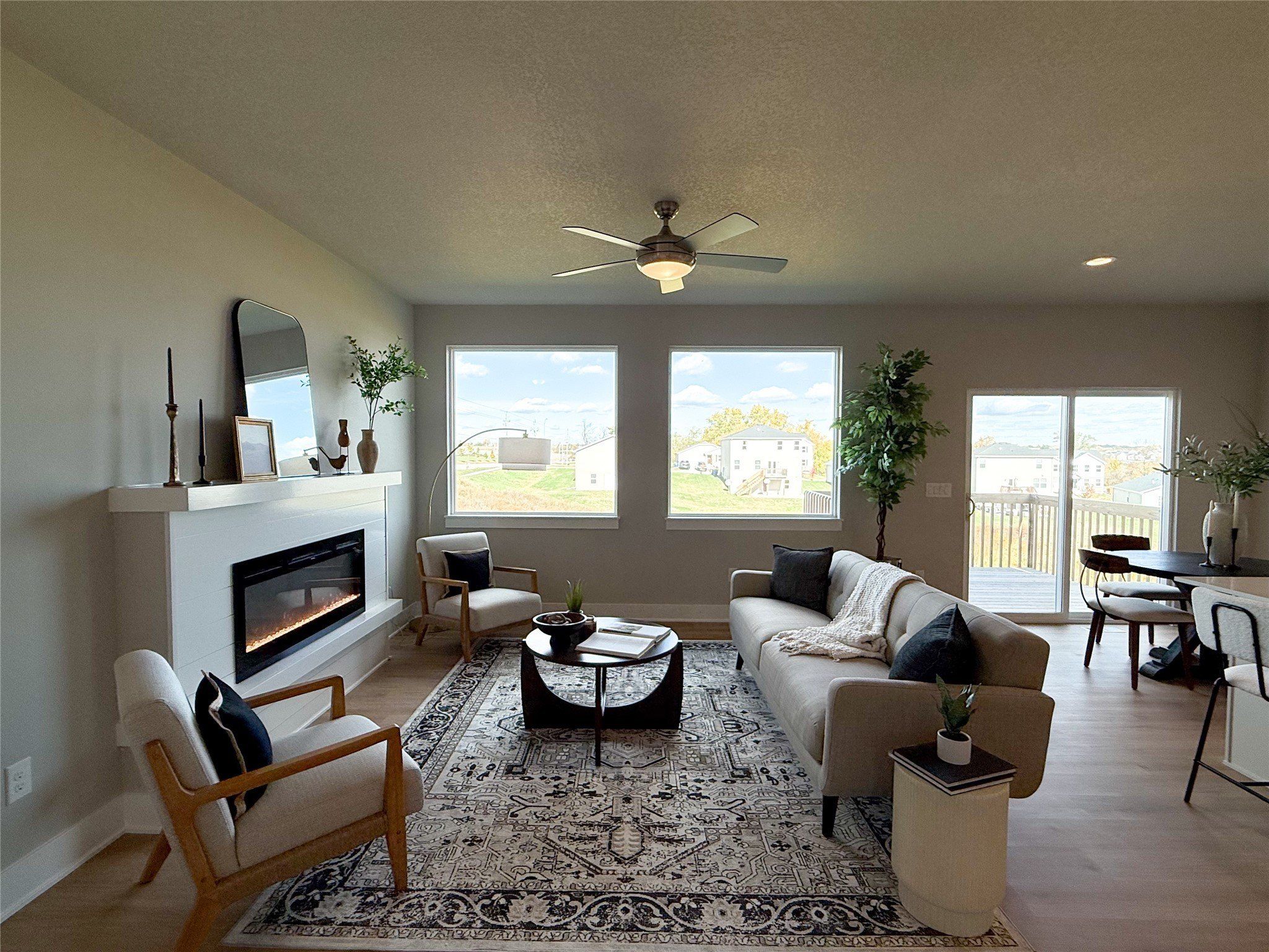 5604 Leyden Avenue. Des Moines, IA 50317