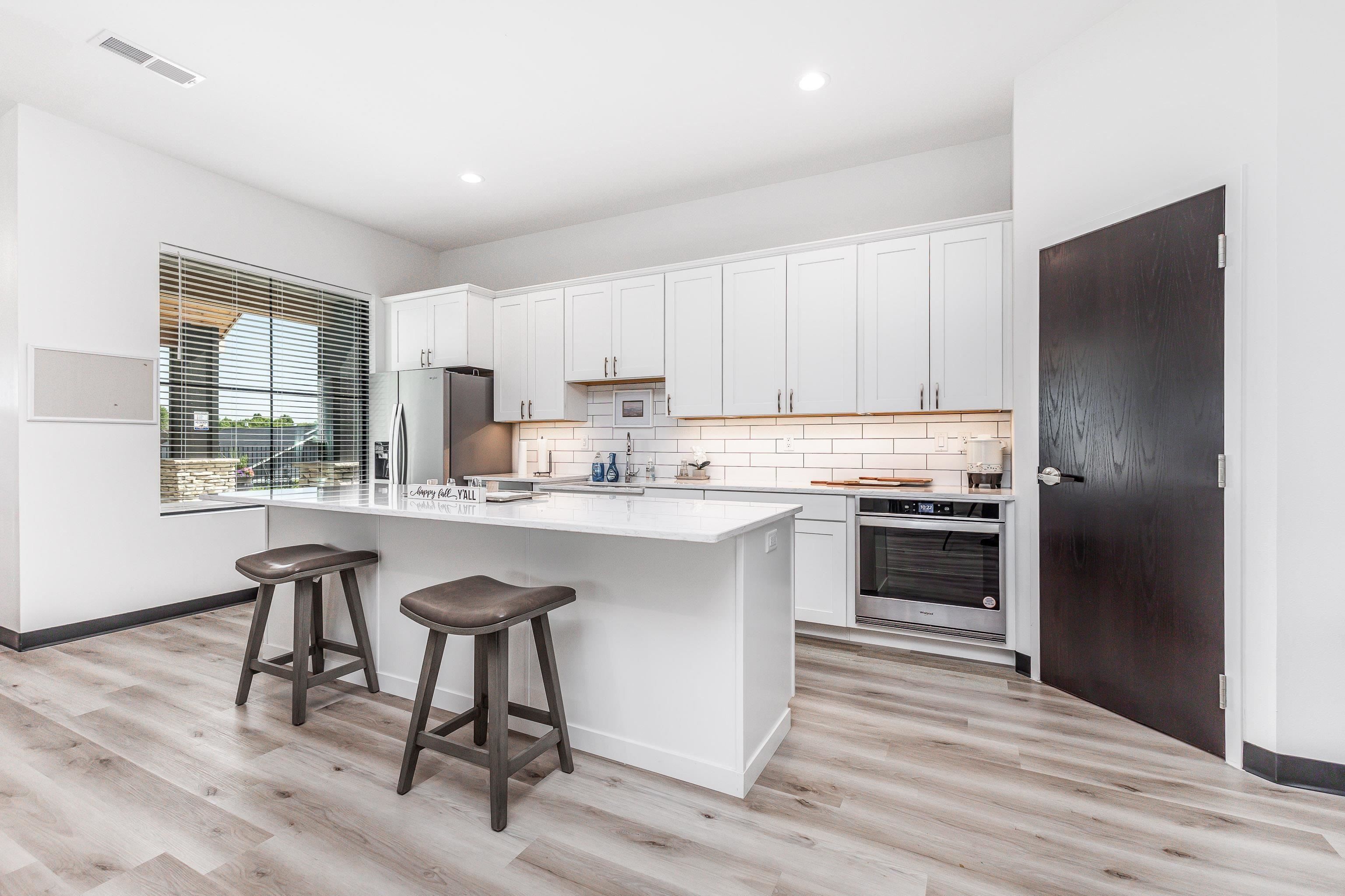 4475 Ewing. Dubuque, IA 52002